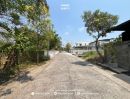 ขายที่ดิน - ที่ดินเปล่าถมแล้วใน หมู่บ้านชลลดา บางบัวทอง (ขนาด 50 ตร.ว.) ถ.บางกรวย-ไทรน้อย บางบัวทอง นนทบุรี ใกล้วัดเล่งเน่ยยี่2 และตลาดบางบัวทอง