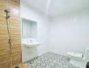 ขายทาวน์เฮาส์ - ขายทาวน์โฮม 3 ชั้น 17 ตร.ว ม.พงษ์ศิริชัย 1 รีโนเวทใหม่ พร้อมอยู่