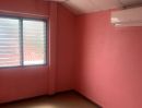 ขายบ้าน - ขายบ้าน 2 ชั้น (บ้านเอื้ออาทร ท่าตูม) ทำเลดี ใกล้นิคมอุตสาหรรม 304