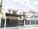 ขายบ้าน - ขาย บ้านเดี่ยว หมู่บ้าน รัชดา 3 ลาดพร้าว 80 รีโนเวทใหม่ สไตล์ Modern Luxury เดินทางสะดวก ใกล้เลียบด่วน