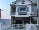 ให้เช่าทาวน์เฮาส์ - เช่า ทาวน์โฮม โครงการ villaggio รังสิต-คลอง 3 บ้านหลังมุม
