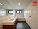 ให้เช่าบ้าน - For rent Centro วิภาวดี Centro Vibhavadi ใกล้สนามบินดอนเมือง บ้านหลังมุม