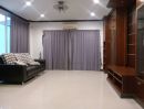 ให้เช่าบ้าน - ให้เช่าบ้านเดี่ยว หมู่บ้านสิทธารมย์ รีเจนท์ ซอยลาดพร้าว 101 บ้านสวย เฟอร์นิเจอร์บางส่วน แอร์ 5 เครื่อง ใกล้ เดอะ มอลล์ บางกะปิ