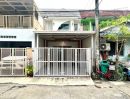 ขายทาวน์เฮาส์ - ทาวน์เฮาส์ 2 ชั้นรีโนเวทใหม่ หมู่บ้านบัวทอง 4 แถมเฟอร์ฯ ทำเลใกล้รถไฟฟ้า