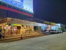 ให้เช่าอาคารพาณิชย์ / สำนักงาน - สาย2-3 เปิดร้านอาหาร ร้านค้า ติดป้ายชื่อร้าน กาญจนาภิเษก ให้เช่า พื้นที่อาคาร 1 ชั้น 26 ตร.ม. 21ตร.วา.ริมถนนบรม นาชาติคิดส์วิลเลจ 3.6 กม
