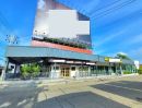 ให้เช่าอาคารพาณิชย์ / สำนักงาน - สาย2-3 เปิดร้านอาหาร ร้านค้า ติดป้ายชื่อร้าน กาญจนาภิเษก ให้เช่า พื้นที่อาคาร 1 ชั้น 26 ตร.ม. 21ตร.วา.ริมถนนบรม นาชาติคิดส์วิลเลจ 3.6 กม