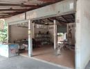 ขายบ้าน - บ้านพร้อมที่ดิน 104 ตร.ว. 2นอน2น้ำ (เหมาะทำกิจการหรือโกดังเก็บของ ติดถนนในหมู่บ้าน)