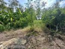 ขายที่ดิน - ขายที่ดินเปล่าในหมู่บ้านกฤษดานคร 25 ถนนประชาร่วมใจ 31 ขายต่ำกว่าราคาประเมิน พื้นที่ 352 ตรว. หันหน้าทางทิศใต้ ในซอยเดียวกันมีบ้านอยู่ 2 หลัง