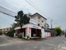 ขายบ้าน - ขายด่วน บ้านเดี่ยวตึก 3ชั้น หมู่บ้านวรินทร รัชดา18(หลังมุมหน้าปากทางเข้าหมู่บ้าน) อยู่ติดกับคอนโดรัชดาซิตี้ เหมาะสำหรับอยู่อาศัย,ทำออฟฟิศ,ทำสำนักงาน