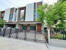 ให้เช่าทาวน์เฮาส์ - ทาวน์โฮม ใหม่ บ้านกลางเมือง ลาดพร้าว 101 สเตชั่น ให้เช่า
