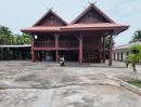 ขายบ้าน - ขายบ้านเรือนไทย ติดถนนหลวงสาย ชม.3003ป่าซาง-เวียงหนองล่อง เนื้อที่ 2-2-43 ไร่ ยกแปลง 6 ล้าน