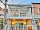 ขายทาวน์เฮาส์ - ขายทาวน์โฮม 2 ชั้น 17 ตร.ว หมู่บ้านพรทิพย์ ซ.บางศรีเมือง 37 (เยื้องตลาดสดบางศรีเมือง) รีโนเวทใหม่พร้อมอยู่