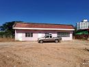 ขายที่ดิน - ขายที่ดิน 319 ตรว พร้อมบ้านเดี่ยว 2 หลัง เหมาะเป็นบ้านพักอาศัยหรือเป็นสำนักงาน อยู่ตรงข้ามแม็คโครมุกดาหาร ซอยผ่องใส