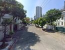 ขายที่ดิน - ขายที่ดินเปล่า ทำเลดี ในซอย สุขุมวิท 61 !
