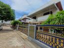 ให้เช่าบ้าน - ให้เช่าบ้านเดี่ยว 2 ชั้น 75 ตรว. 8 ห้องนอน ย่านอารีย์ พหลโยธิน ซอยอารีย์สัมพันธ์ 4 ใกล้ BTS อารีย์ ** เหมาะอยู่อาศัย ทำออฟฟิศ หรือ Air BNB