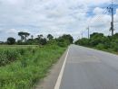 ขายที่ดิน - ทำเลเยี่ยม เหมาะกับธุรกิจริมถนนลาดยาง 2 เลนน์ 3ไร่