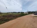 ขายที่ดิน - ที่ดินเปล่า 2-3-82 ไร่ เหมาะกับการทำบ้านพักอาศัย อยู่ในพื้นที่ที่มีโครงการก่อสร้างที่พักอาศัยกำลังพัฒนาอย่างรวดเร็ว!