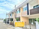 ขายทาวน์เฮาส์ - บ้านใหม่ พร้อมอยู่ เจ้าของไม่เคยเข้าอยู่ เจ้าของขายเอง ติดถนนใหญ่ ไม่เข้าซอย