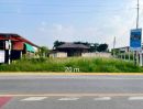 ขายที่ดิน - ที่ดินติดถนนพระเงินเหมาะทำธุรกิจ 200 ตรว. ติดถนนใหญ่พร้อมบ้าน 1 หลัง