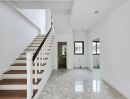 ขายบ้าน - บ้านรีโนเวทใหม่ทั้งหลัง หมู่บ้านวิสต้าวิลล์ (B1 B2) ลำลูกกา คลอง 3 ซอยเปียร์นนท์ ถนนชลมาร์คพิจารณ์