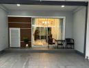 ให้เช่าทาวน์เฮาส์ - ให้เช่าทาวน์เฮ้า 2 ชั้น บ้านรีโนเวทใหม่ทั้งหลัง 3 ห้องนอน 2 ห้องน้ำ