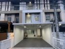 ขายทาวน์เฮาส์ - รีโนเวทใหม่ทั้งหลัง พร้อมอยู่ ทาวน์โฮม 3 ชั้น เล่นระดับหมู่บ้านเออเบิร์นธารา สุขสวัสดิ์ 70จองวันนี้รับส่วนลด 100,000บาท