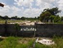 ขายที่ดิน - ขายที่ดิน 12ไร่หรือแบ่งขาย9 ไร่ได้ มีสามแปลงติดกัน ต.ห้วยแห้ง อ.แก่งคอย สระบุรี ติดถนนดำหน้ากว้าง 100 เมตร มีไฟสามเฟส พร้อมบ้าน