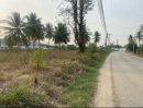 ขายที่ดิน - ขายที่ดินแปลงสวย ทำเลดี ติดถนนหลักตะเคียนเตี้ย (นาวัง) บางละมุง ชลบุรี