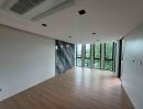 ขายบ้าน - บ้านเดี่ยว 3 ชั้น สไตล์โมเดิร์น พระราม 2