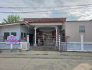 ขายบ้าน - ขาย บ้านชั้นเดียว ม.รติรัตน์ ถ.ต้นเชือก วัดมะสง ลาดปลาดุก หลังแรกของโครงการ ติดถนนใหญ่ เหมาะค้าขาย หรือทำกิจการ ต.ทวีวัฒนา อ.ไทรน้อย นนทบุรี