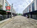ขายทาวน์เฮาส์ - ทาวน์โฮม หมู่บ้านอัลติจูดคราฟ บางนา (Altitude Kraf Bangna) เนื้อที่ 20 ตร.ว ซอยวัดคลองปลัดเปรียง ตำบลบางแก้ว อำเภอบางพลี สมุทรปราการ