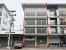 ขายอาคารพาณิชย์ / สำนักงาน - ขายด่วนตึกแถว 3 ชั้น ห้องมุมถนน ในตลาดคลองสี่เมืองใหม่ ทำเลทองสำหรับการค้า 50 ตรว คลองหลวง ปทุมธานี