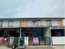 ขายทาวน์เฮาส์ - ขายทาวน์เฮาส์ 2 ชั้น หมู่บ้านพฤษา 105 แขวงทับยาว เขตลาดกระบัง จังหวัดกรุงเทพมหานคร
