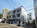 ขายบ้าน - ขาย ทาวน์โฮม 3 ชั้น 26.8 ตร.ว ม.บ้านกลางเมือง เออร์บาเนี่ยน เกษตร-นวมินทร์2 หลังมุม เดินทางสะดวกใกล้สิ่งอำนวยความสะดวก