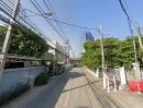 ขายที่ดิน - ขายที่ดินพร้อมบ้าน ถนนวิภาวดีรังสิต ซอย 42 ใกล้ BTS เสนานิคม