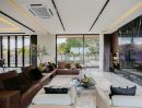 ขายบ้าน - CANALO บ้านหรูสร้างเสร็จ พร้อมเข้าอยู่ ดีไซน์ Modern Luxury ผสานวัสดุพรีเมียม เหล็ก ไม้ กระจก และหินลายเฉพาะ สะท้อนรสนิยมและความอบอุ่นอย่างลงตัว