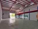 ให้เช่าโรงงาน / โกดัง - ให้เช่า โกดังพร้อมสำนักงาน 300 ตร.ม. เลียบมอเตอร์เวย์ ลาดกระบัง ทับยาว ฉลองกรุง หนองจอก ใกล้สนามบินสุวรรณภูมิ