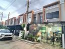ขายทาวน์เฮาส์ - ขายทาวน์เฮ้าส์ หมู่บ้านเปี่ยมสุข SGATE แจ้งวัฒนะ กาญจนาภิเษก ถ.345 บ้าน 2 ชั้น 19.8 ตร.วา ใกล้ตลาดสมบัติบุรี และทางแยกต่างระดับบางบัวทอง