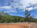 ขายที่ดิน - ที่ดินเขาใหญ่หมูวิวเขาล้อมรอบน้ำไฟอินเตอร์เน็ทพร้อมที่เนินเสมอโฉนดครุฑแดงมอถนนทำเลสวนเห็นวิวเขาใหญ่ชัดมากน้ำไฟเข้าถึงอยู่ได้จรพร้อมปลูกบ้าน