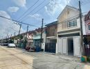 ขายทาวน์เฮาส์ - ขาย หมู่บ้านฉัตรณรงค์วิลล่า 3 ถ. ลำลูกกา ซ. เปียร์นนท์ (เข้าซอยเพียง 100 เมตร)