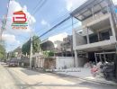ขายทาวน์เฮาส์ - ทาวน์โฮม 2 ชั้นครึ่ง ซอยสุขุมวิท 99 เนื้อที่ 47 ตรว. ใกล้ BTS บางจาก ถนนสุขุมวิท แขวงบางจาก เขตพระโขนง จังหวัดกรุงเทพมหานคร