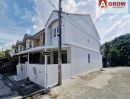 ขายทาวน์เฮาส์ - หมู่บ้านพิศาล สุวรรณภูมิ ทำเลดี บ้านหลังมุม รีโนเวทใหม่ พร้อมเข้าอยู่