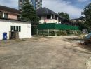 ที่ดิน - ขาย-ให้เช่า ที่ดินเปล่า เนื้อที่ 191 ตรว. สุขุมวิท 39 เหมาะทำที่อยู่อาศัย คอนโดน ออฟฟิต