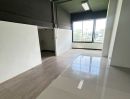  - Office for Rent มีหลายแบบหลายขนาด 100-300 ตร.ม. เริ่มต้น 250 บาท/ตร.ม. เดินถึง Lotus ตรงข้ามเซ็นทรัล 3