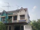 - ขายทาวน์เฮ้าส์ หมู่บ้านอยู่เจริญ พหลโยธิน 50 เนื้อที่ 29 ตรว หลังมุม 2 ห้องนอน 2ห้องน้ำ ราคาดีต่อรองได้