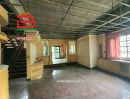  - ที่ดินพร้อมบ้าน เนื้อที่ 202.7 ตร.ว. หมู่บ้านชลลดา รามอินทรา (กาญจนาภิเษก ซ.7) ถนนรามอินทรา แขวงท่าแร้ง เขตบางเขน