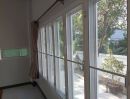  - ให้เช่าบ้านสวนไทรม้าขนาด 200 ตรว มี 2 นอน 4 น้ำ ห้องโถง ครัว พร้อมสวน