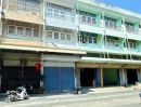  - สถานีรถไฟนครปฐม 468ม. ใกล้องค์พระปฐมเจดีย์ 1.3 กม. รพ.นครปฐม 1กม. ชุมชนบ่อพลับ อาคาร 3.5 ชั้น 2 นอน 2 น้ำ 20 ตร.ว. 250 ตร.ม.