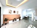  - ขายทาวน์เฮ้าส์ 2 ชั้น หมู่บ้านณัฐกานต์ 1 พหลโยธิน 52 แยก 50 เนื้อที่ 23 ตรว. มี 2 ห้องนอน 2 ห้องน้ำ รีโนเวท
