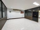  - โรงงานให้เช่าโกดังโรงงานฉีดพลาสติกให้เช่ามีออฟฟิศ2ชั้นตกแต่งพร้อมใช้งาน